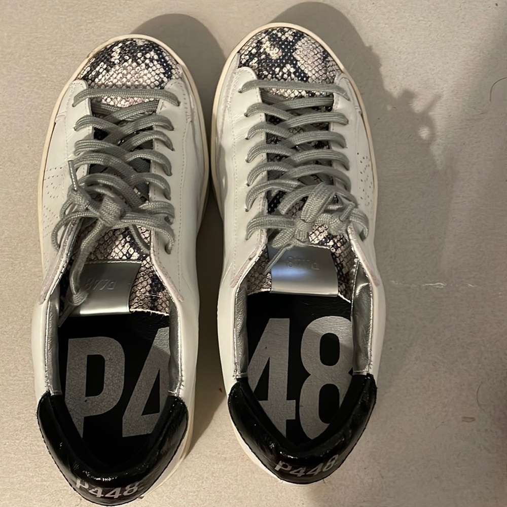 P448 sneakers women, 7.5 in like new condition